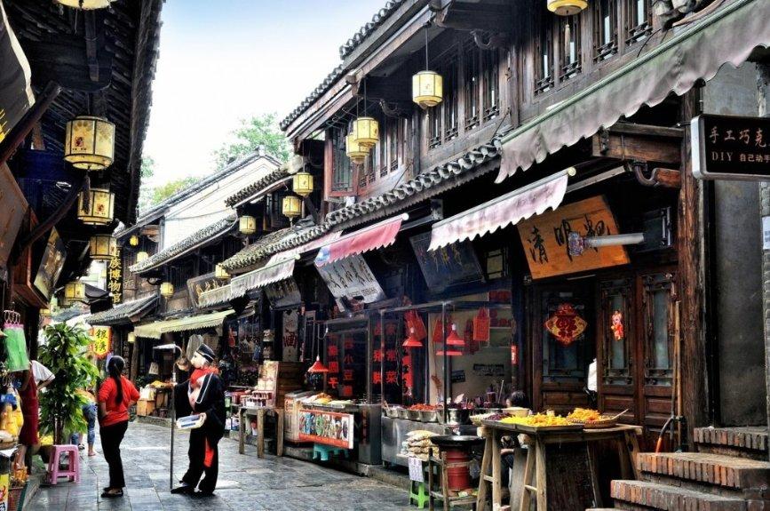 做好春运保障 他们为企业送修上门