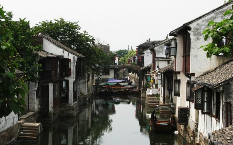 救援水管工